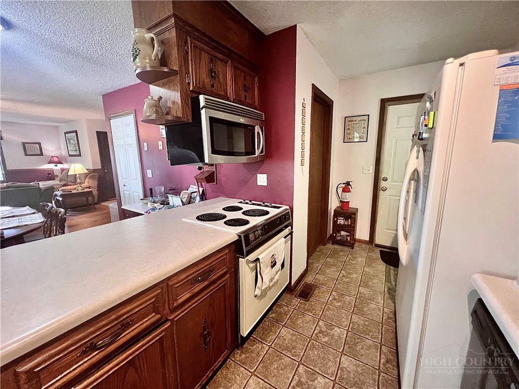 183 Lemly Hill Road Fleetwood, NC 28626 - Photo 10 of 20