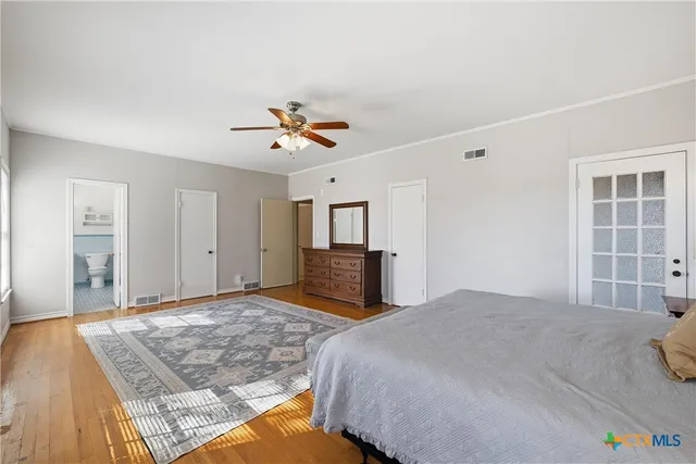 $380,000 | 606 College Street, Gatesville, TX 76528