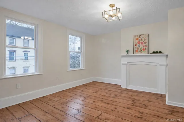 $567,000 | 171 Chambers Street, Newburgh, NY 12550