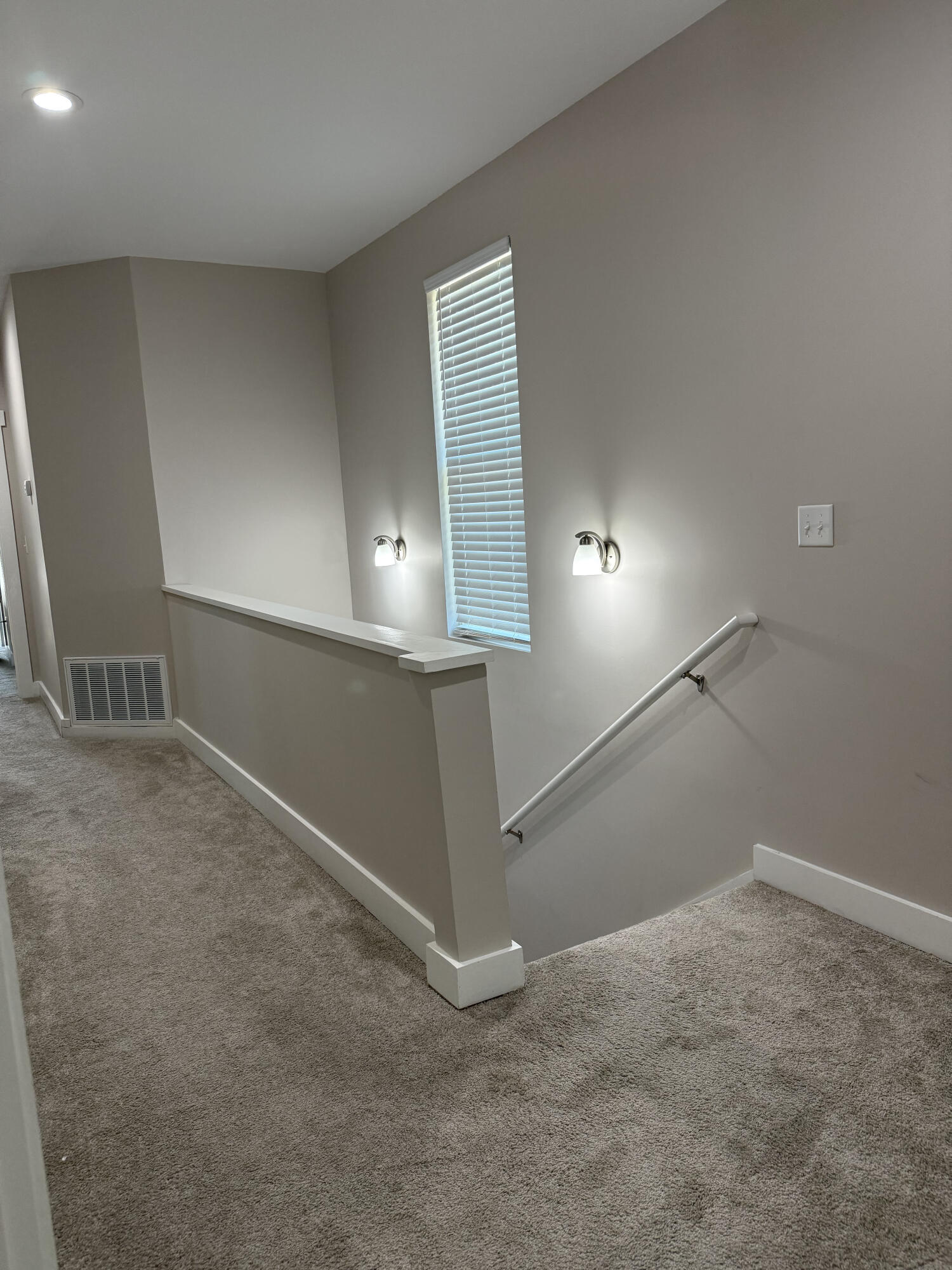 305 Capers Road Walterboro, SC 29488 - Photo 11 of 12 Upstairs Hallway