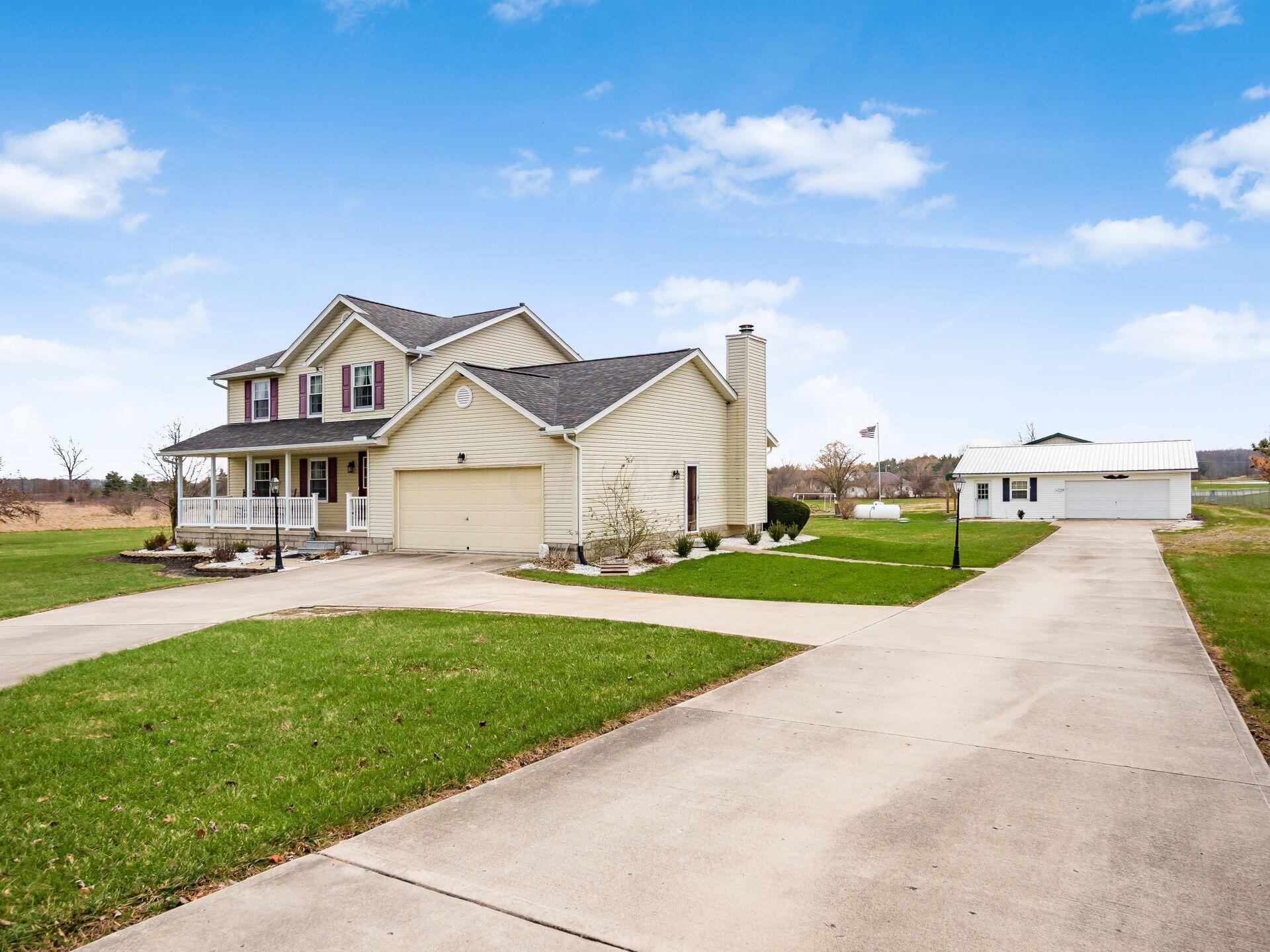 21365 Titus Road Raymond, OH 43067 - Photo 6 of 71 011_237747f_A 21365 Titus 107