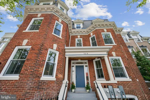 $5,800 | 1614 Kilbourne Place Northwest, Unit 1, Washington, DC 20010