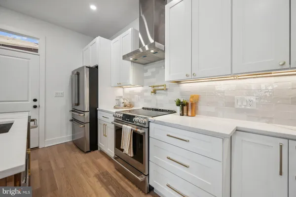 $5,800 | 1614 Kilbourne Place Northwest, Unit 1, Washington, DC 20010