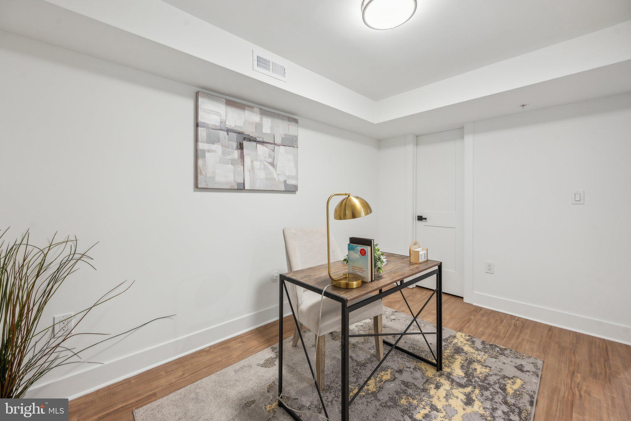 1614 Kilbourne Place Northwest, Unit 1 Washington, DC 20010 - Photo 27 of 35