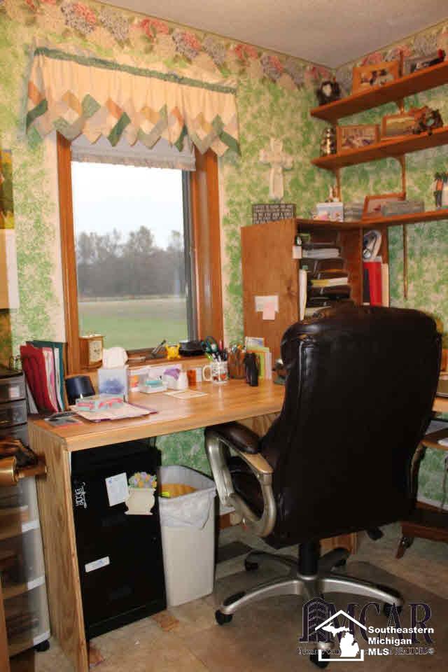 12165 West Albain Road Ida, MI 48140 - Photo 14 of 25