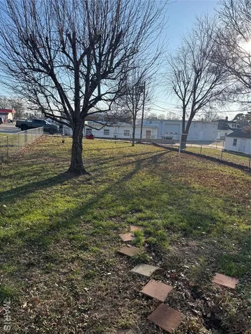 $164,000 | 406 East Washington Avenue, Owensville, MO 65066