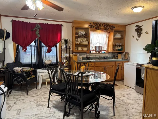 $164,000 | 406 East Washington Avenue, Owensville, MO 65066