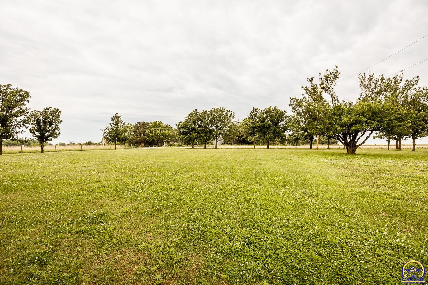 2626 Rd F Americus, KS 66835 - Photo 42 of 70