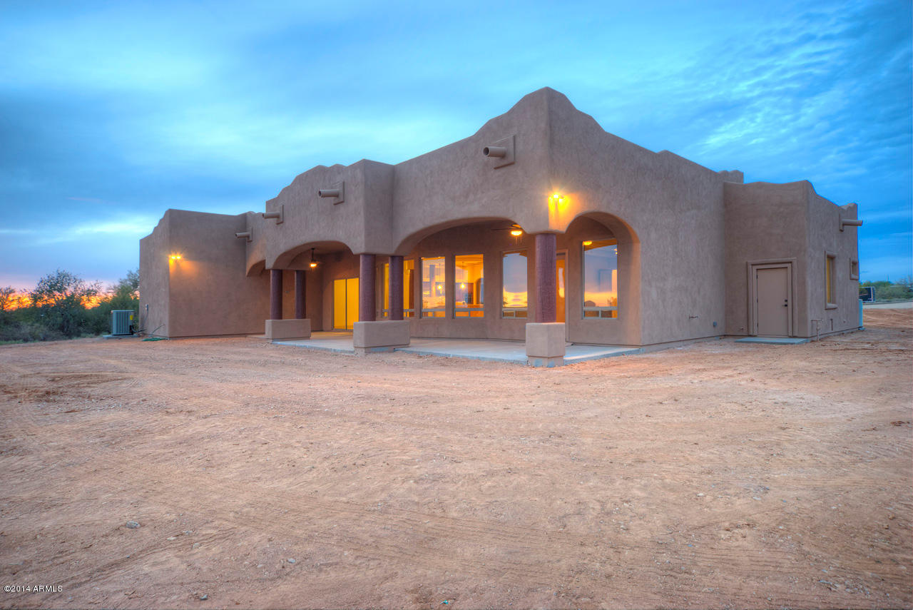 823 East Irvine Road Phoenix, AZ 85086 - Photo 41 of 45 Back of Home