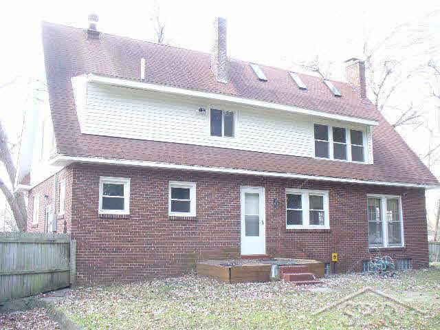 3975 South Washington Road Saginaw, MI 48601 - Photo 7 of 11 20035558-6.JPG