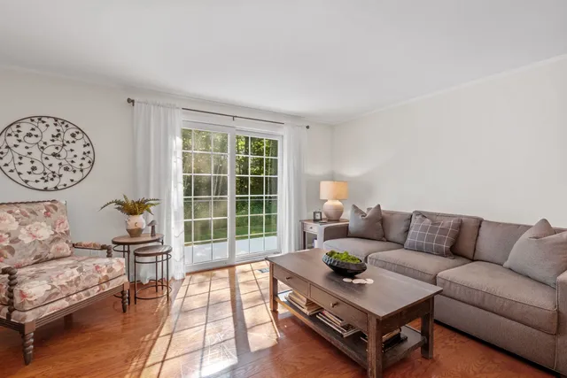 $2,300 | 50 Edward J Roy Drive, Unit 29, Manchester, NH 03104