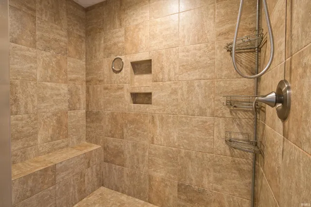 $2,700 | 625 Perolla Drive, Fort Wayne, IN 46845