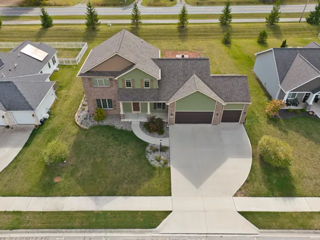 $2,700 | 625 Perolla Drive, Fort Wayne, IN 46845