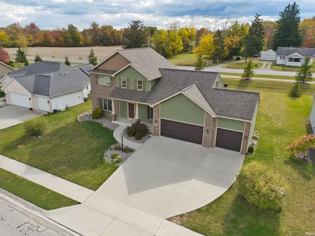 $2,700 | 625 Perolla Drive, Fort Wayne, IN 46845