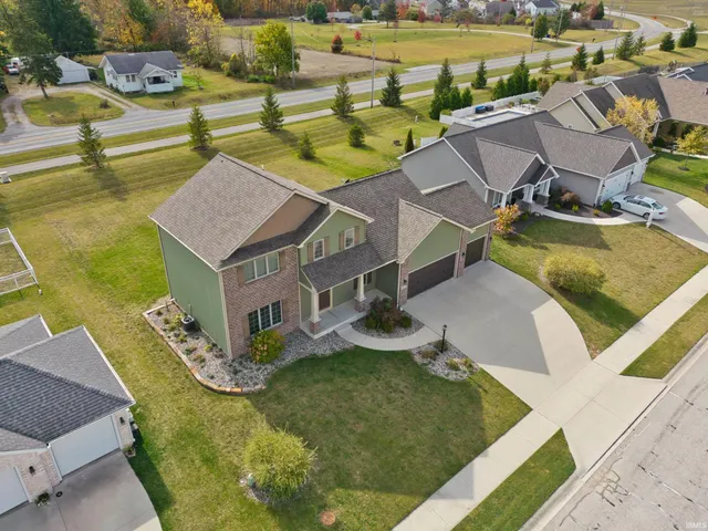 $2,700 | 625 Perolla Drive, Fort Wayne, IN 46845