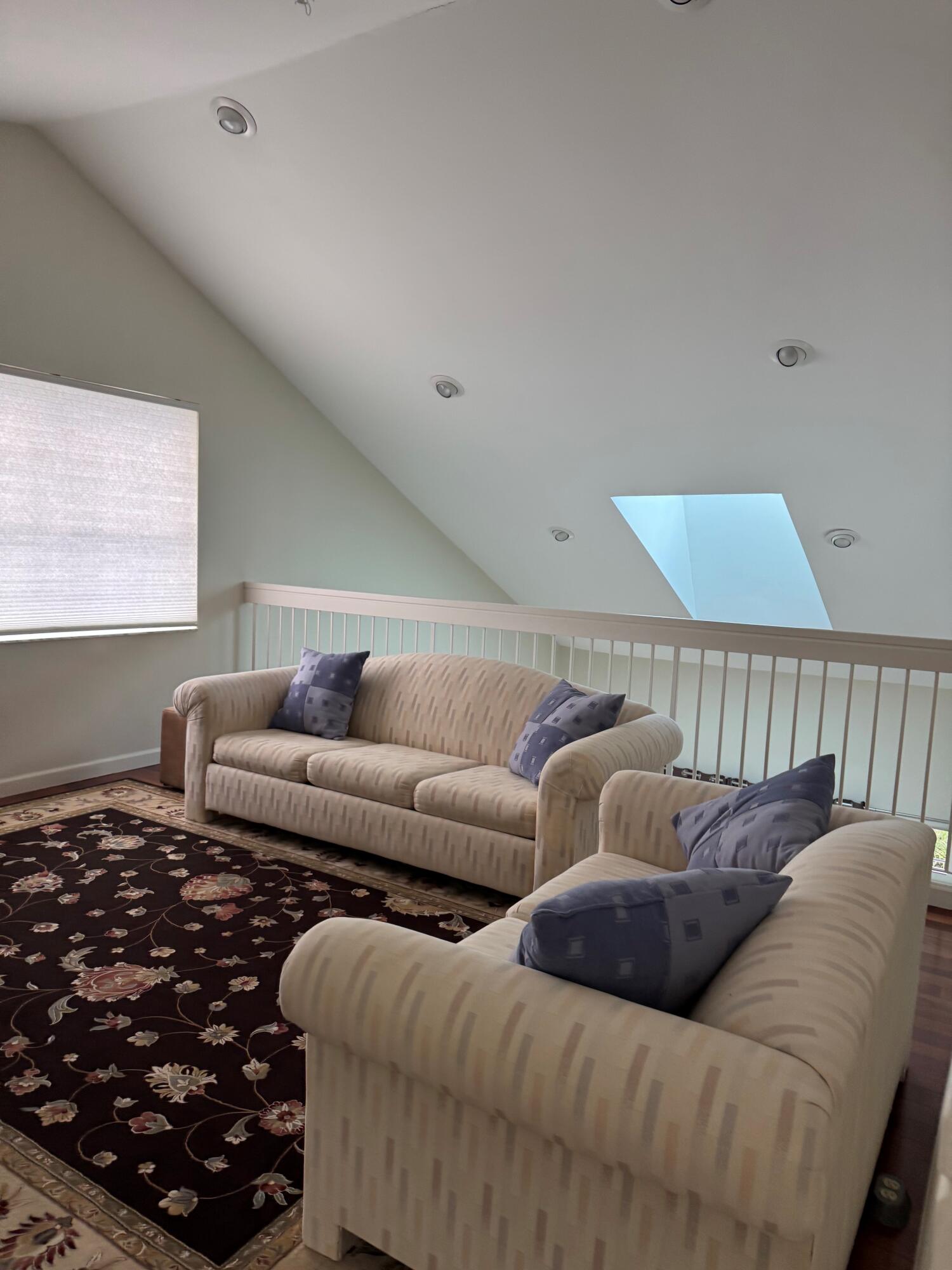 17070 Boca Club Boulevard, Unit 6 Boca Raton, FL 33487 - Photo 10 of 23 _2_Large Upstairs Loft