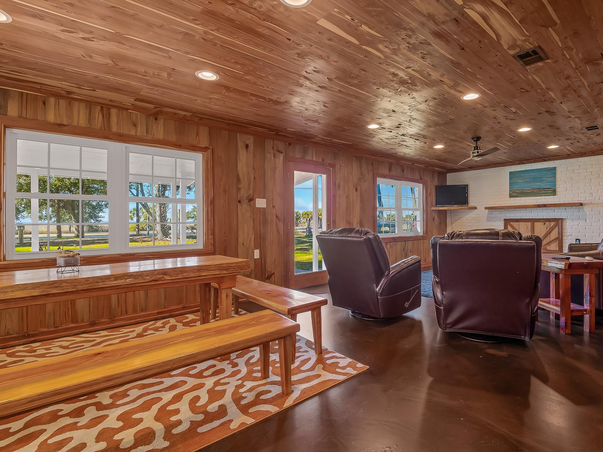 331 Canal Street Shell Point, FL 32327 - Photo 16 of 35 Gallery Image 16