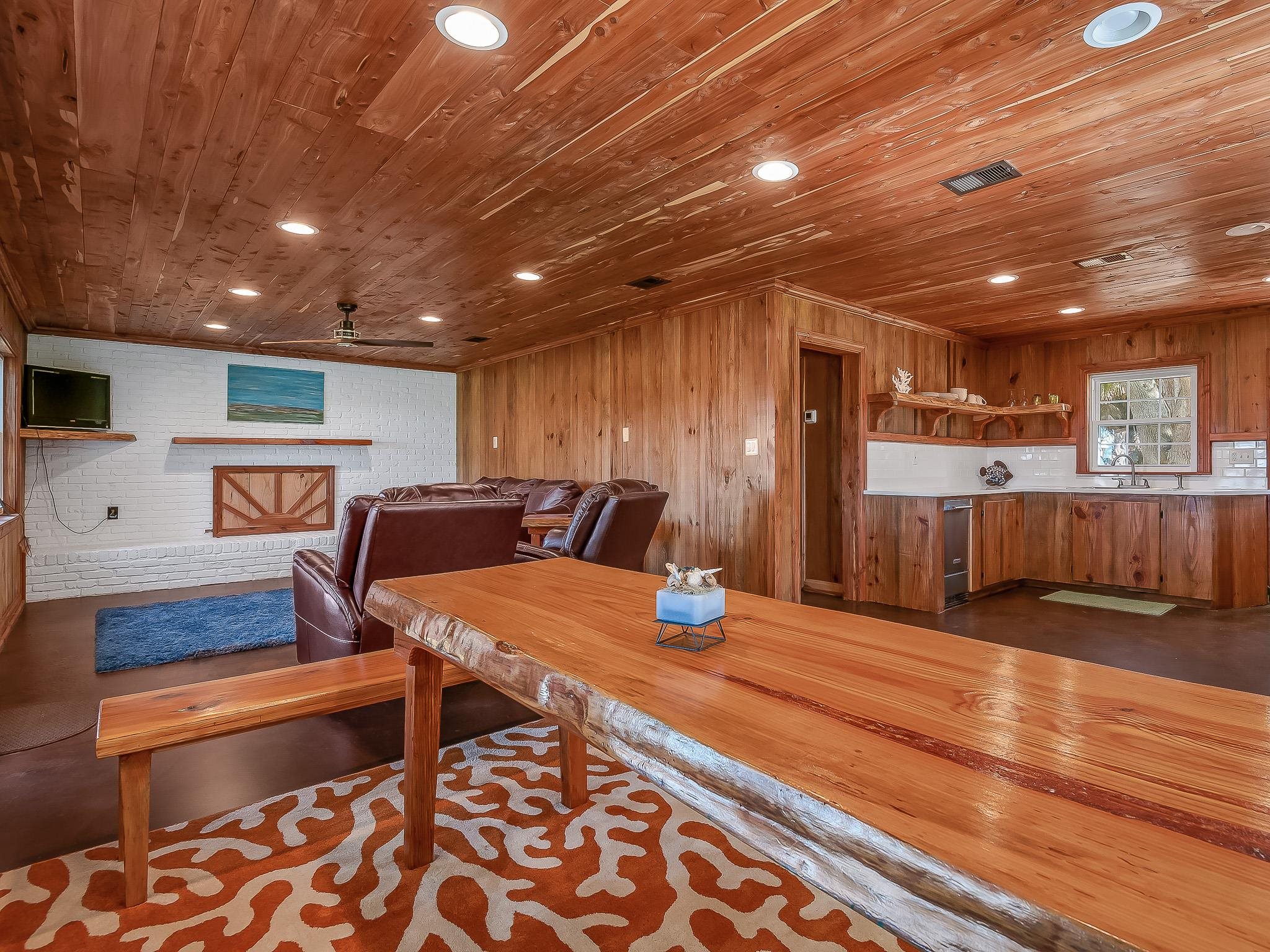 331 Canal Street Shell Point, FL 32327 - Photo 18 of 35 Gallery Image 18