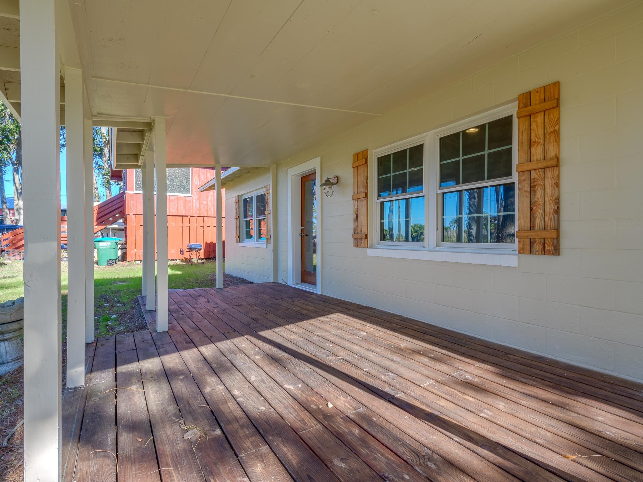 331 Canal Street Shell Point, FL 32327 - Photo 2 of 35 Gallery Image 2