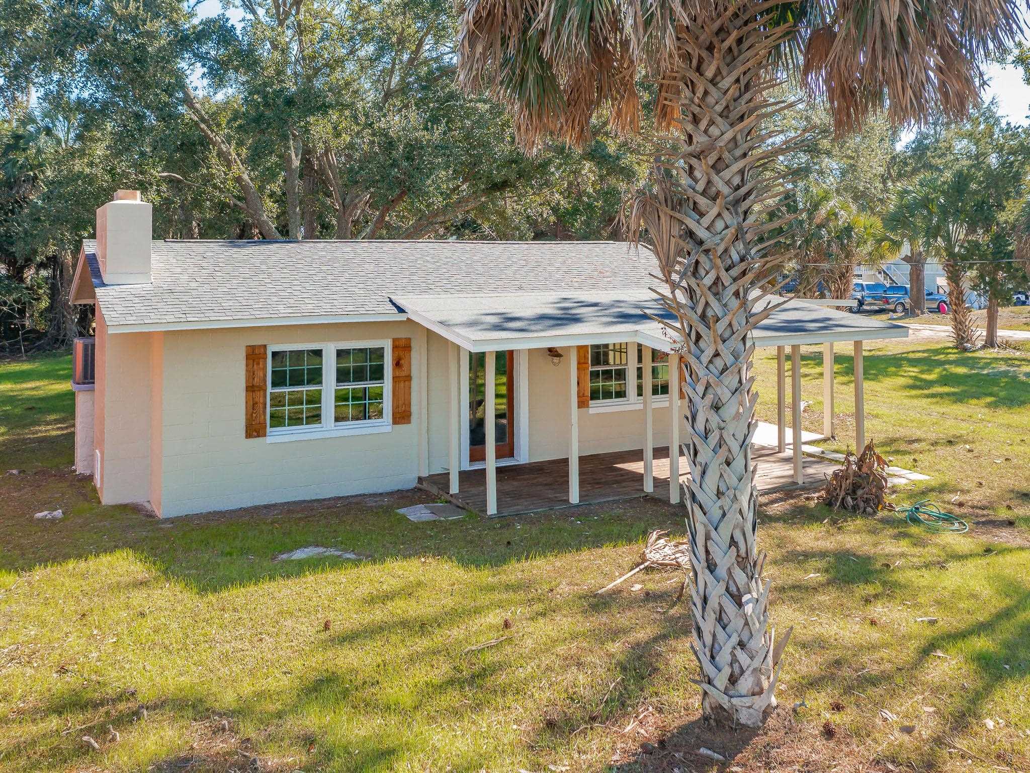 331 Canal Street Shell Point, FL 32327 - Photo 5 of 35 Gallery Image 5