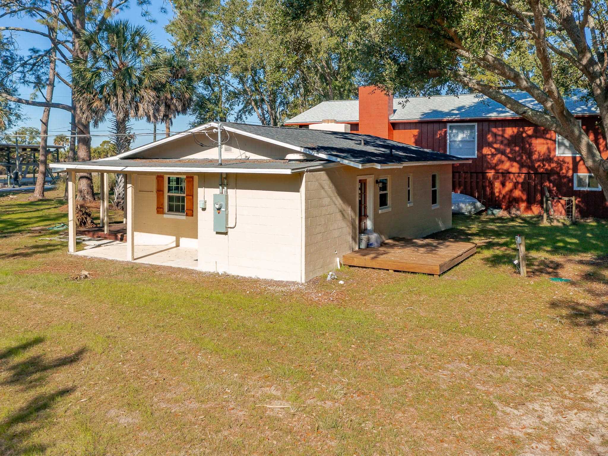 331 Canal Street Shell Point, FL 32327 - Photo 9 of 35 Gallery Image 9
