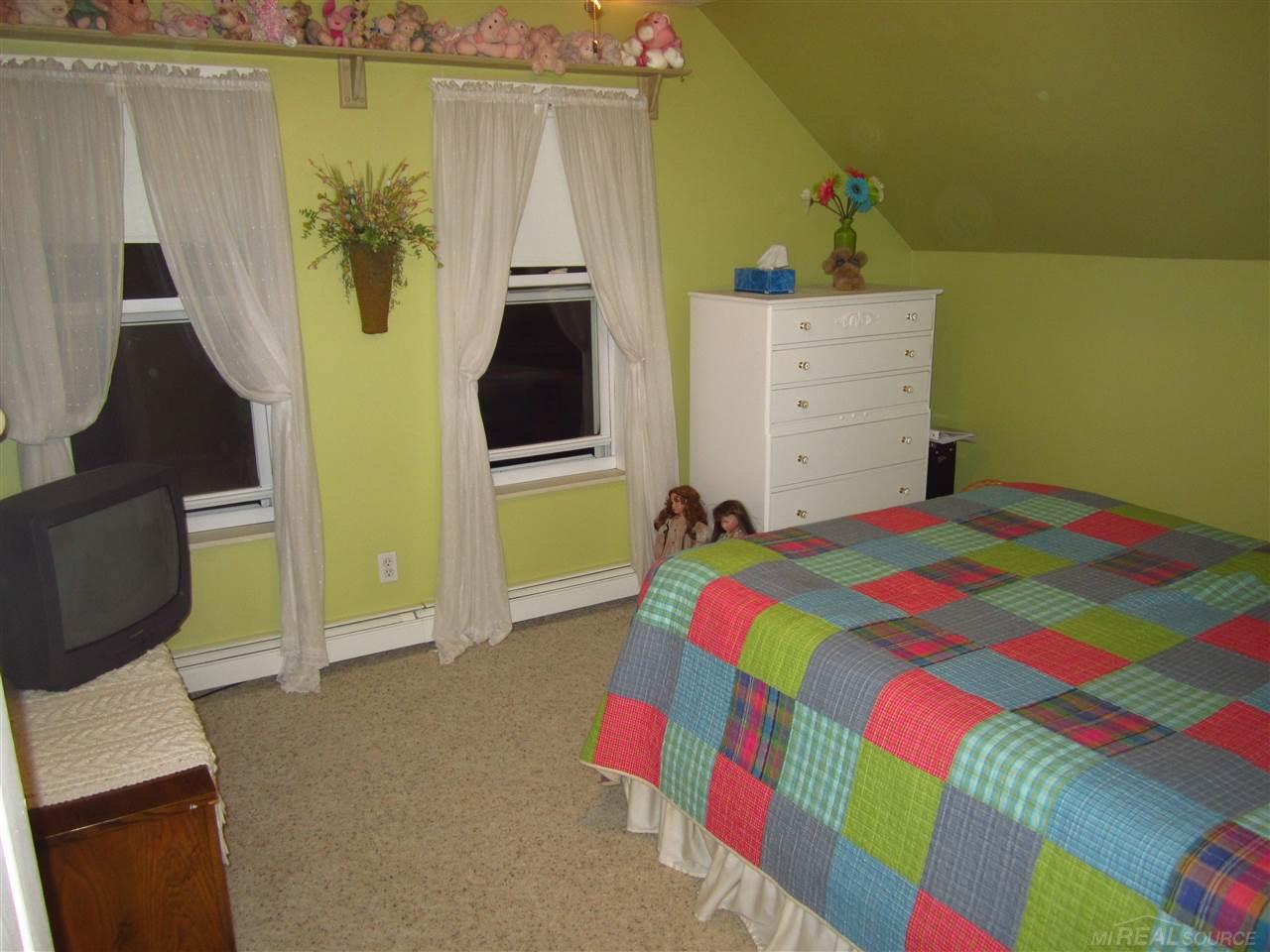 2576 Peck Road Croswell, MI 48422 - Photo 21 of 27 31304103-20.JPG