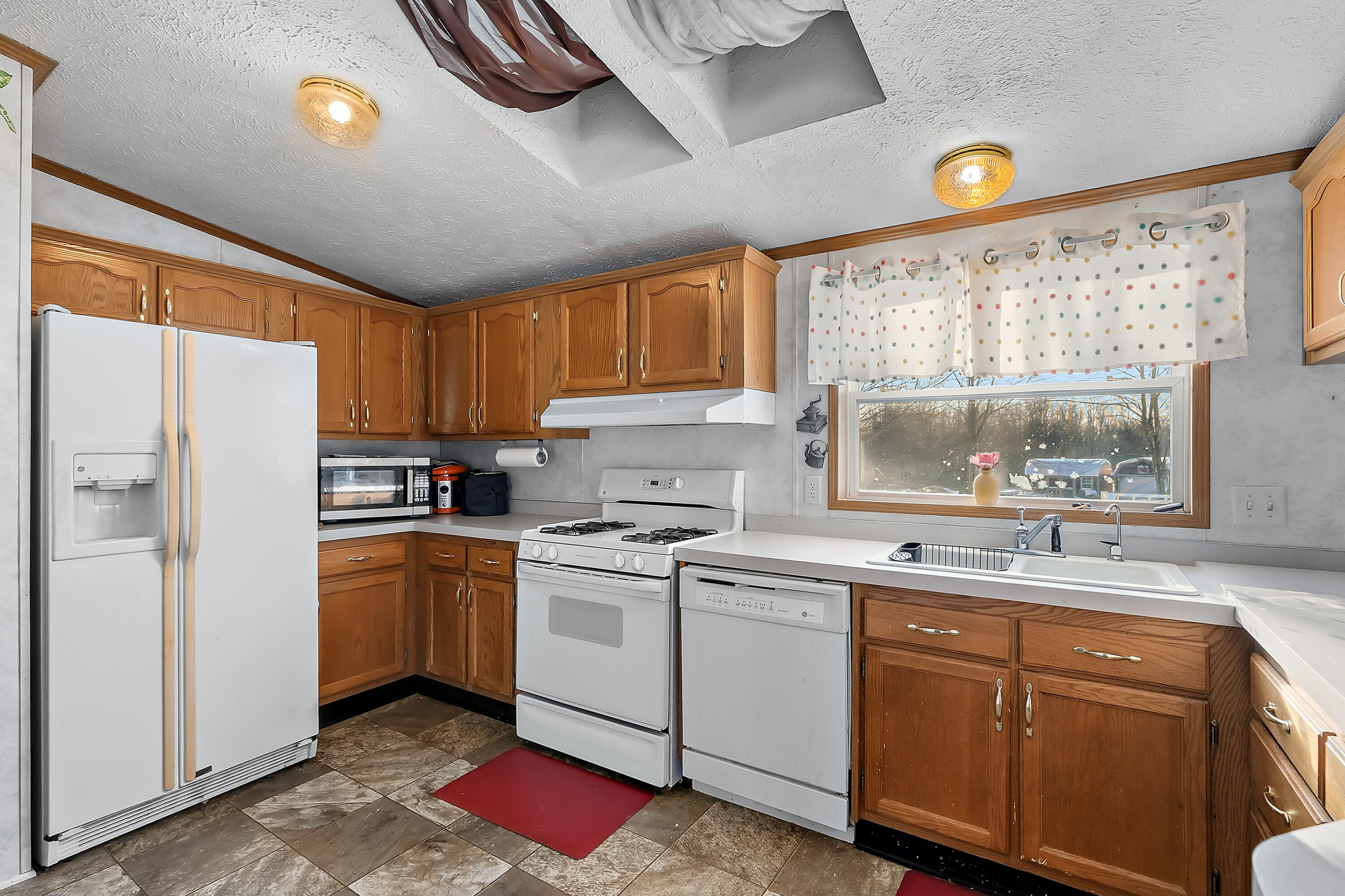 12015 West Pine Lake Road Plainwell, MI 49080 - Photo 10 of 24 Pine Lake Rd W 12015 Plainwell 49080-7