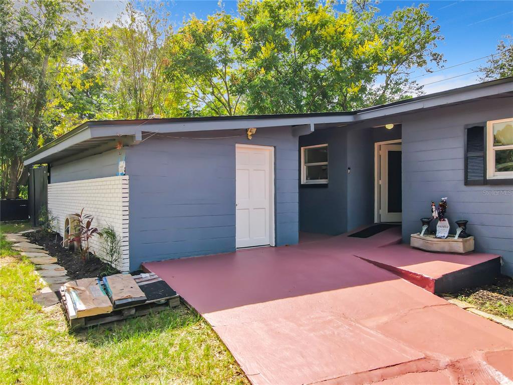 3804 Pine Ridge Road Orlando, FL 32808 - Photo 3 of 26 Gallery Image 3