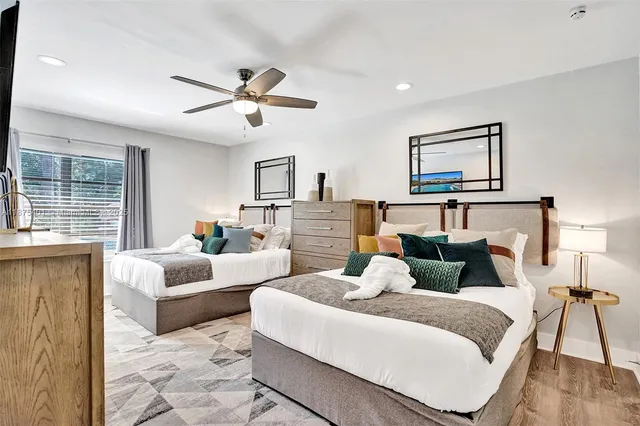 $1,230,000 | 1960 Southwest 51st Terrace, Plantation, FL 33317