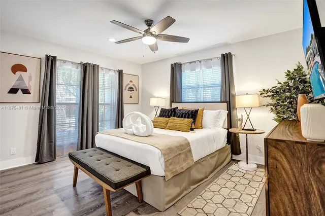 $1,230,000 | 1960 Southwest 51st Terrace, Plantation, FL 33317