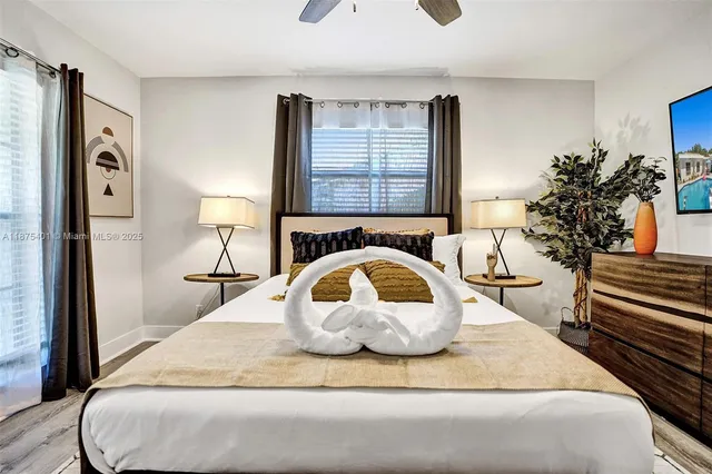 $1,230,000 | 1960 Southwest 51st Terrace, Plantation, FL 33317