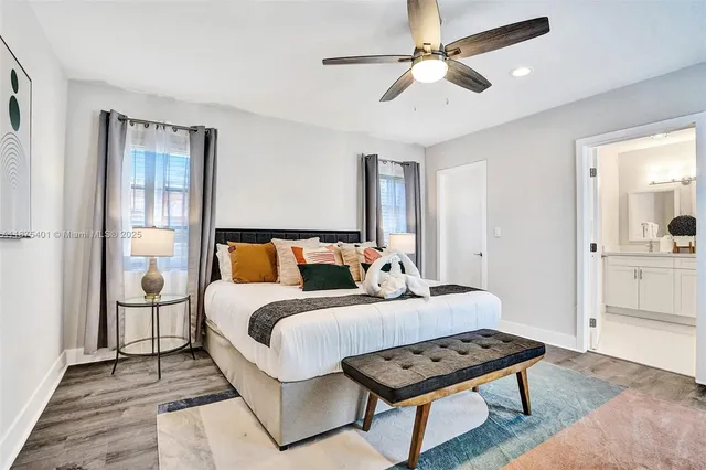 $1,230,000 | 1960 Southwest 51st Terrace, Plantation, FL 33317