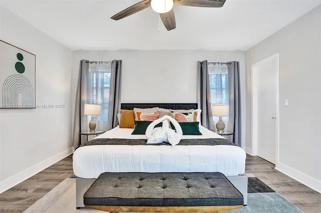 $1,230,000 | 1960 Southwest 51st Terrace, Plantation, FL 33317