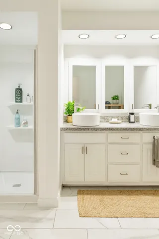 $449,000 | 401 Dellwood Drive, Covington, IN 47932