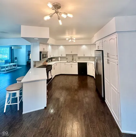 $449,000 | 401 Dellwood Drive, Covington, IN 47932