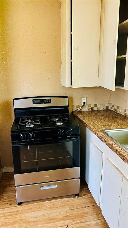 2016 Daniel Street Fort Worth, TX 76104 - Photo 15 of 25