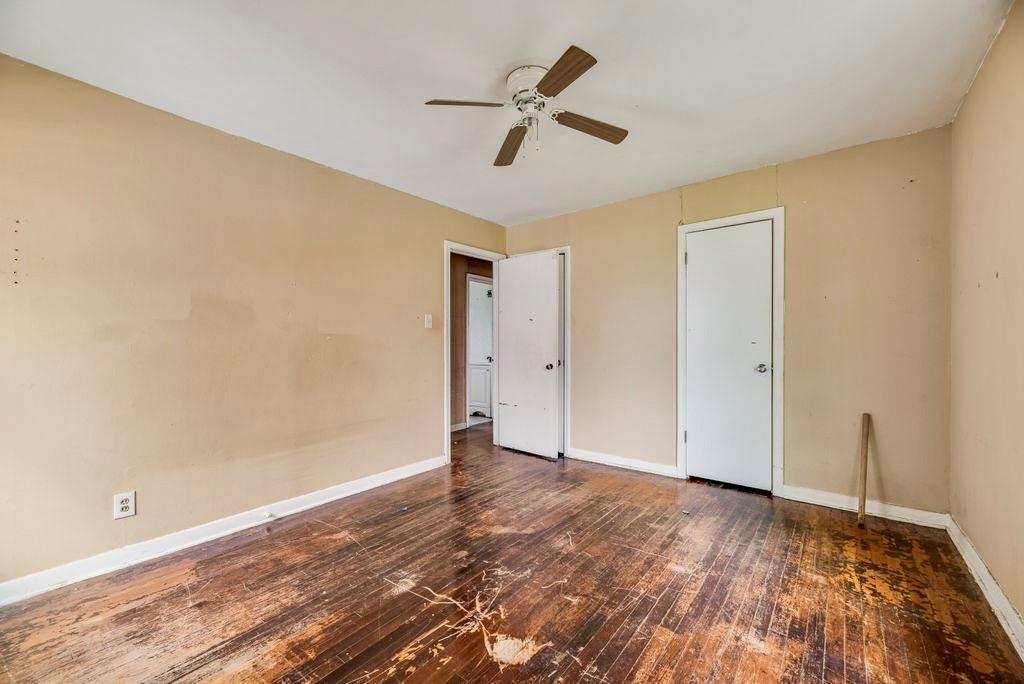 2016 Daniel Street Fort Worth, TX 76104 - Photo 20 of 25 1st Bedroom