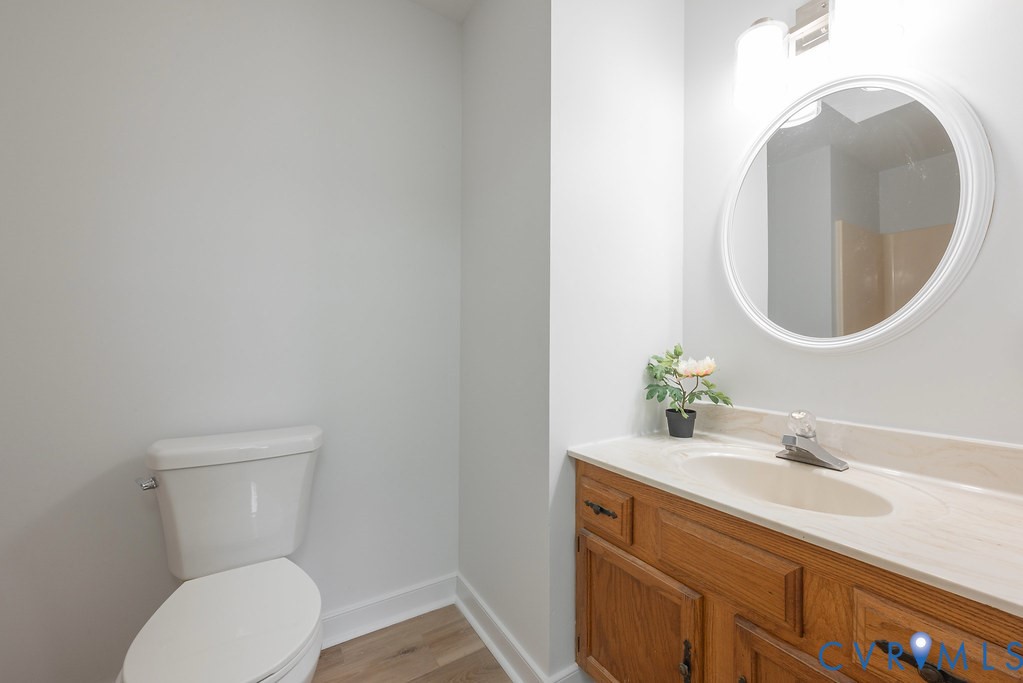 11840 Winfore Drive Midlothian, VA 23113 - Photo 27 of 40 In- law suit full bathroom