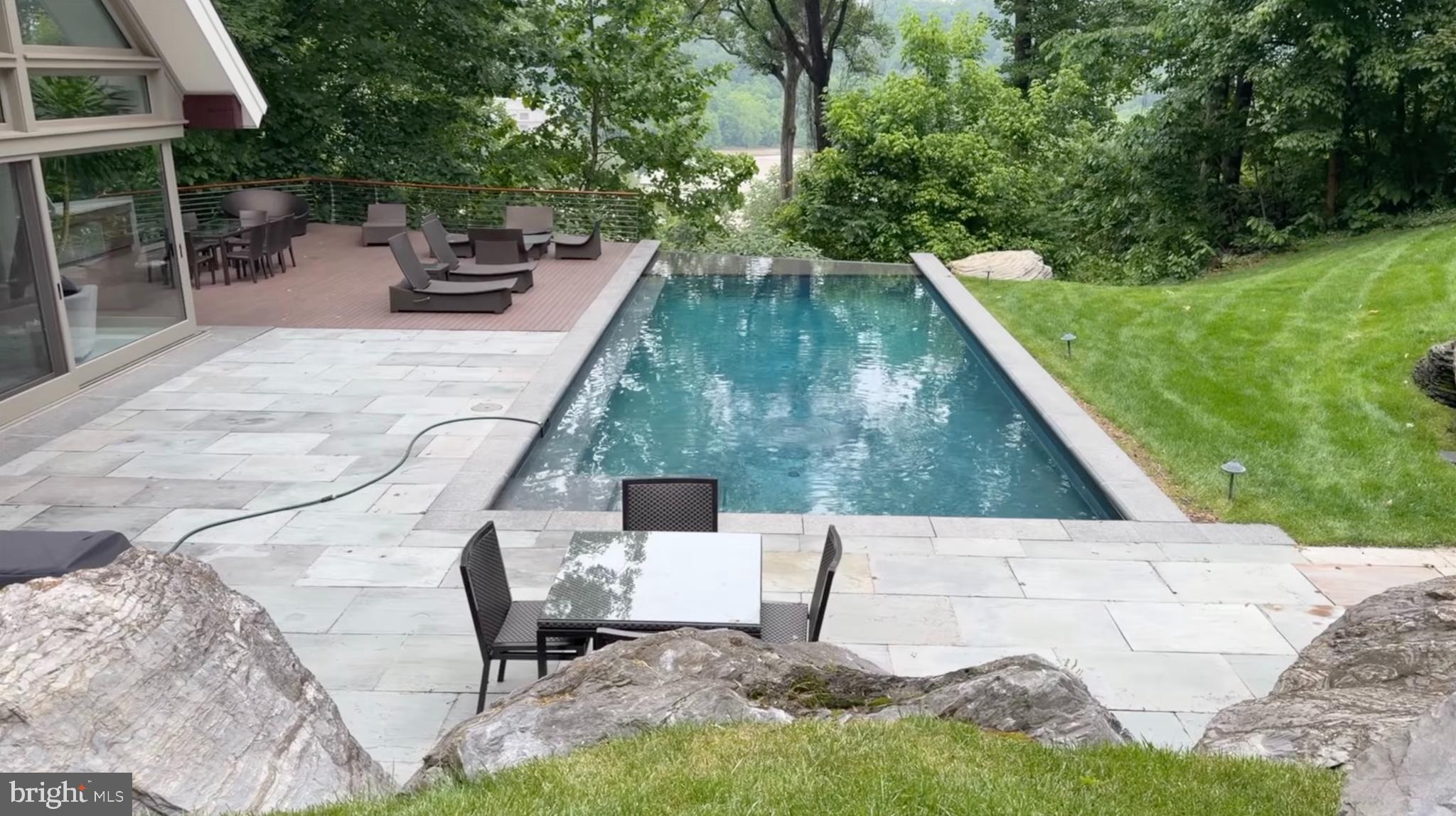 1100 Crest Lane McLean, VA 22101 - Photo 37 of 113