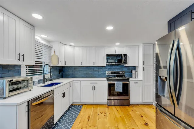 $575,000 | 1028 Old Falmouth Road, Centerville, MA 02632