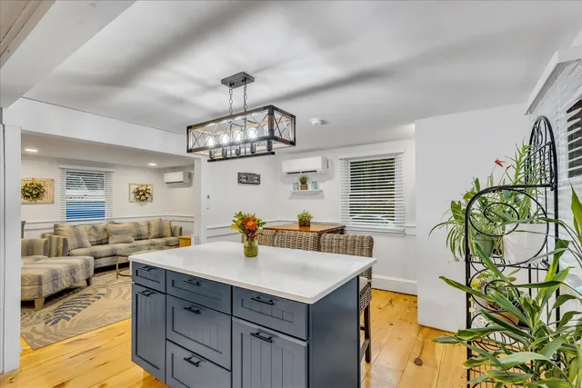 $575,000 | 1028 Old Falmouth Road, Centerville, MA 02632