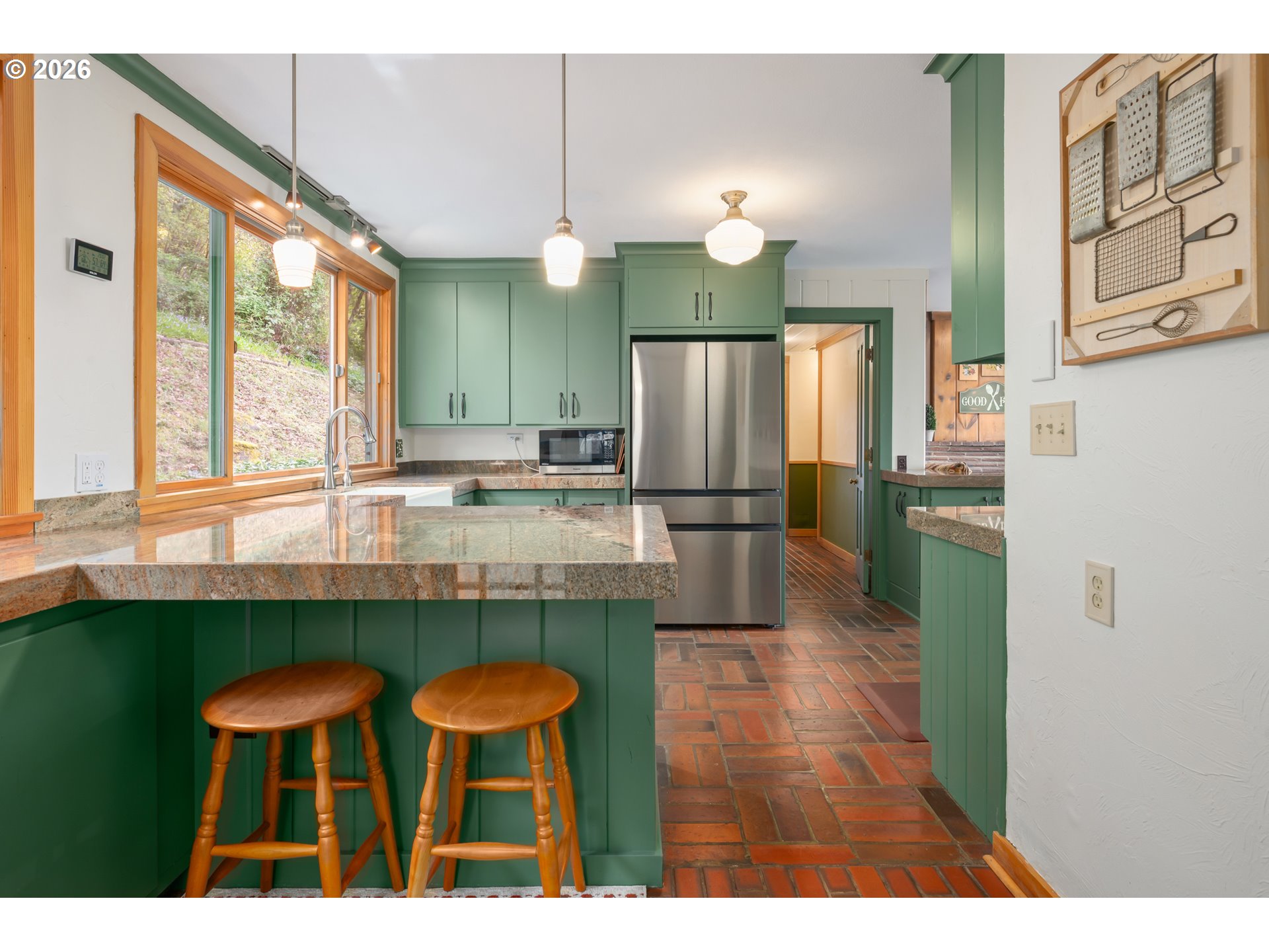 42 Ridgewood Drive Eugene, OR 97405 - Photo 11 of 48