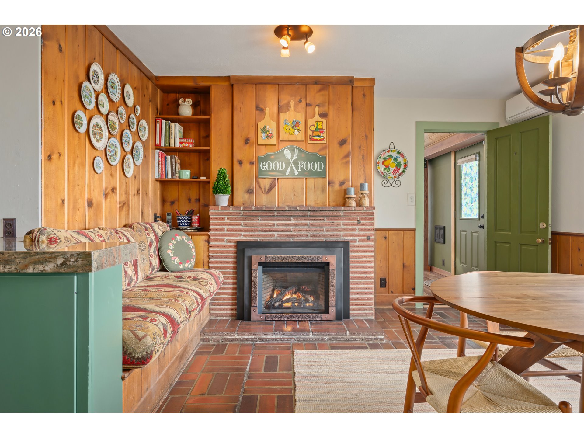 42 Ridgewood Drive Eugene, OR 97405 - Photo 13 of 48