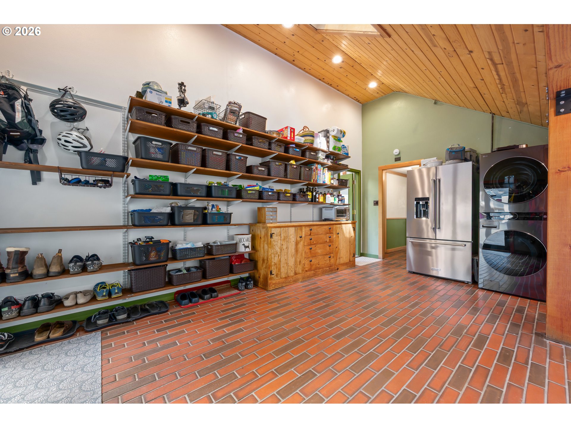 42 Ridgewood Drive Eugene, OR 97405 - Photo 17 of 48