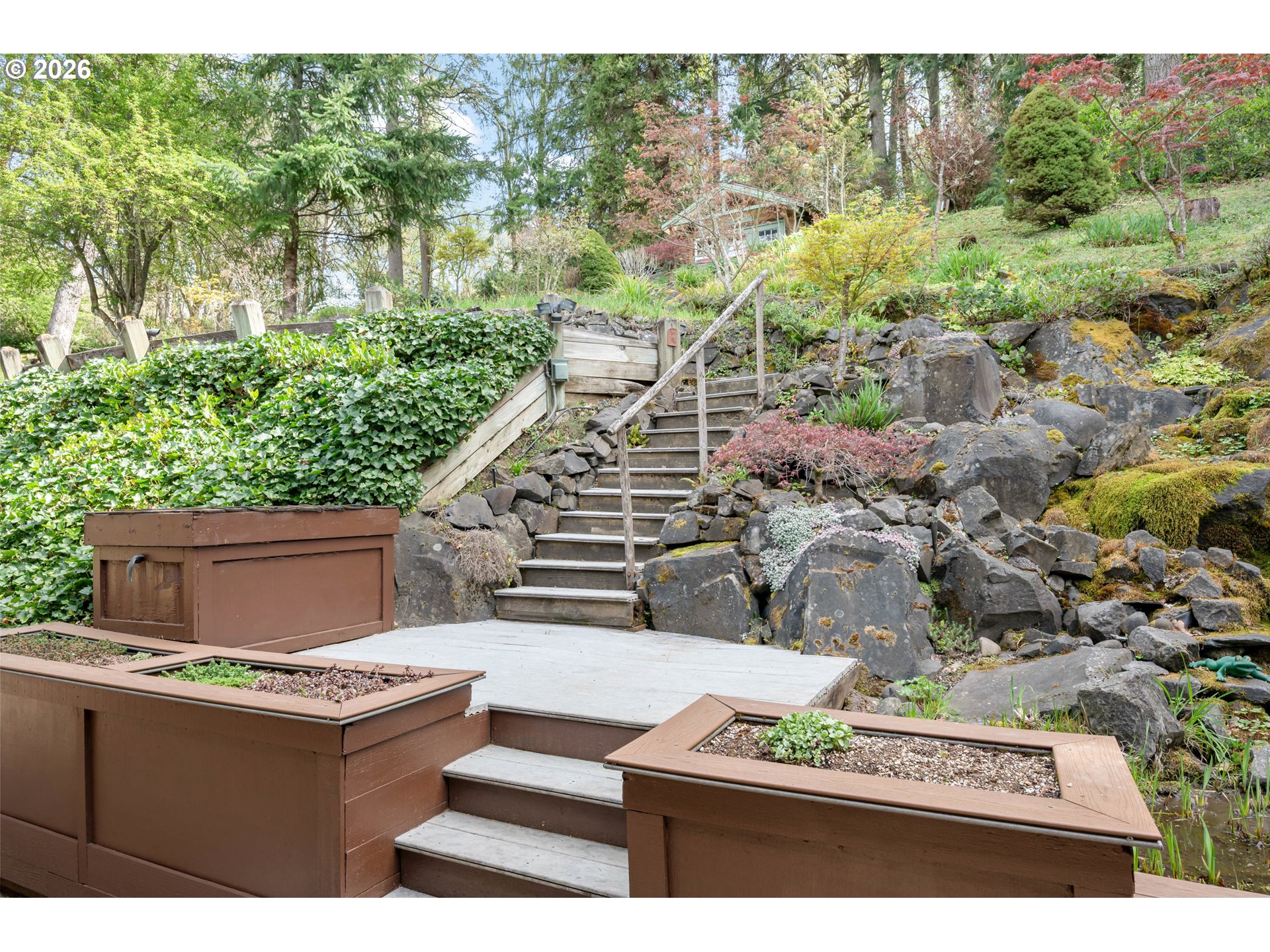 42 Ridgewood Drive Eugene, OR 97405 - Photo 31 of 48