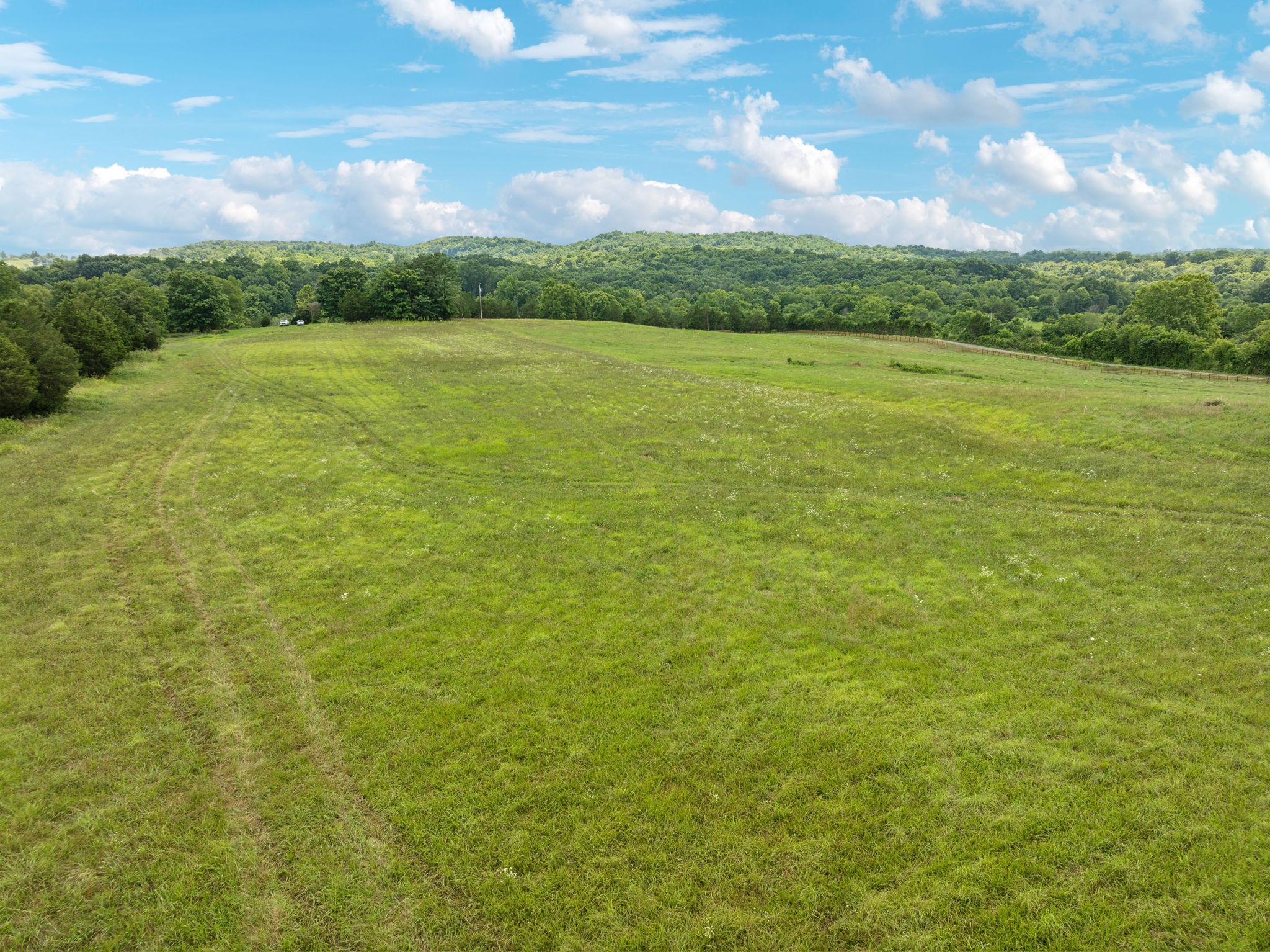 6 Double Branch Road Columbia, TN 38401 - Photo 2 of 20 a view of an ocean and mountain