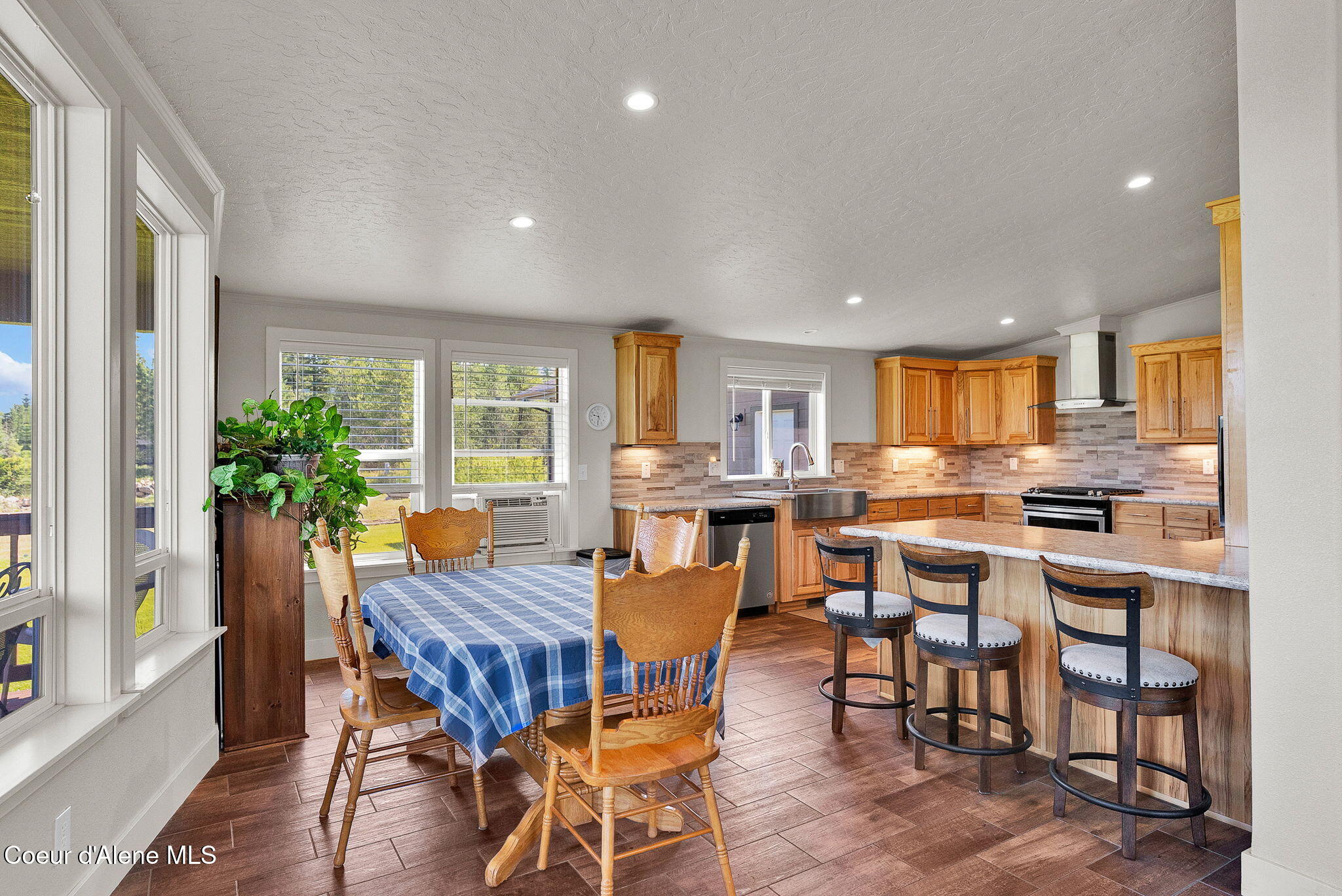 241 Promised Ridge Priest River, ID 83856 - Photo 12 of 58 Dining Room