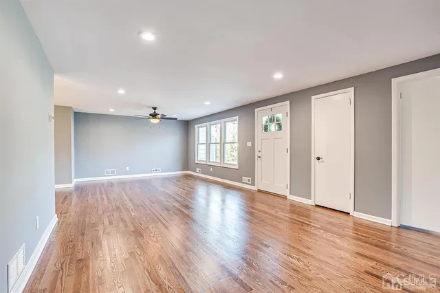 $670,000 | 42 Norris Avenue, Metuchen, NJ 08840