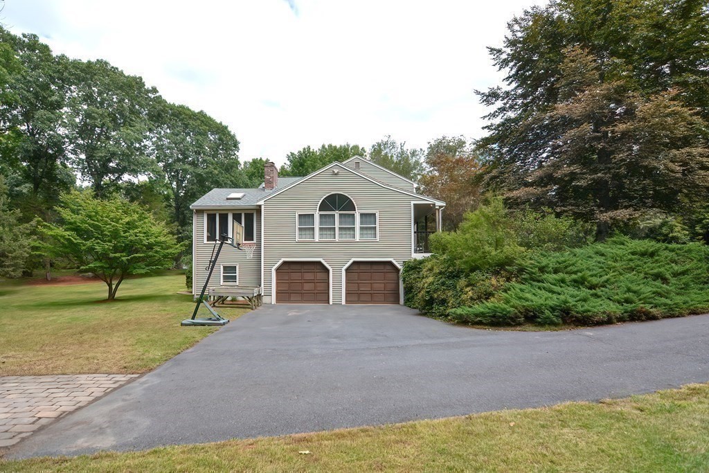 10 Fawn Road Medway, MA 02053 - Photo 33 of 41 Gallery Image 33