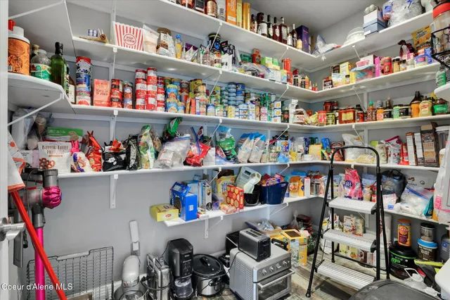 $1,795,000 | 1634 West Polo Green Avenue, Post Falls, ID 83854